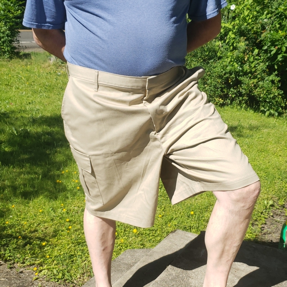 KHACKI MEN'S NEW CARGO SHORTS